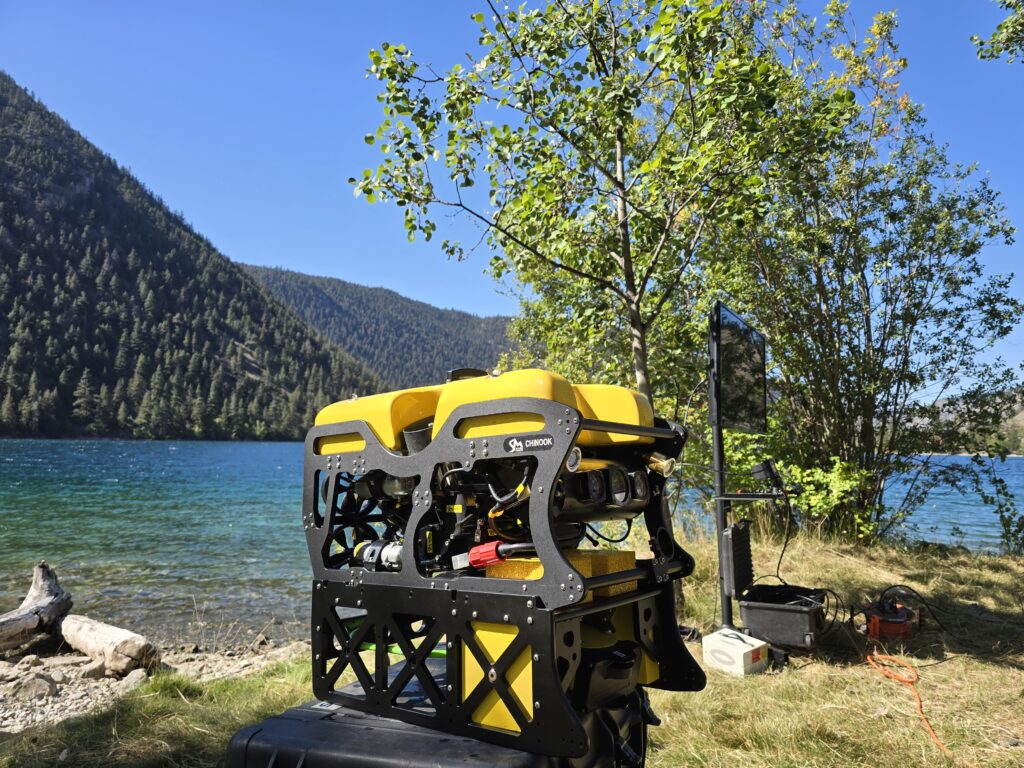 VETERAN DIVER DONNIE REID REVISTS PAVILION LAKE WITH SEAMOR CHINOOK ROV